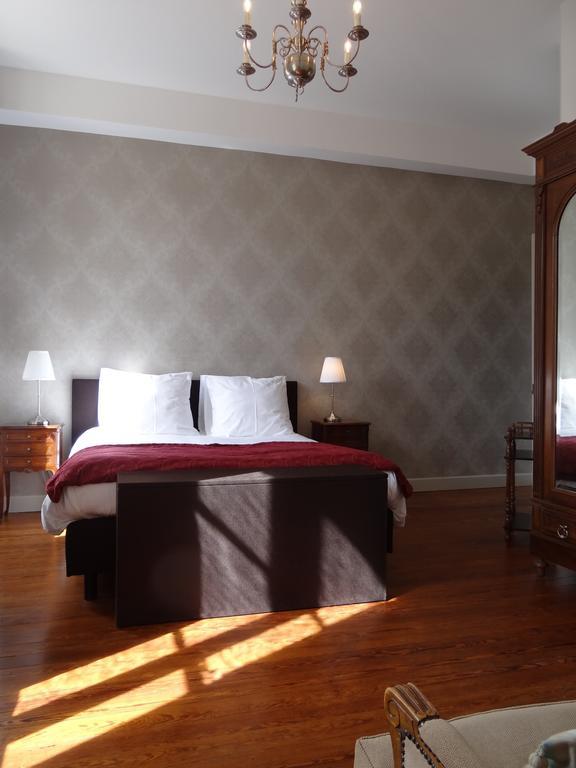 Bed & Breakfast L'Orangerie Каркасон Стая снимка